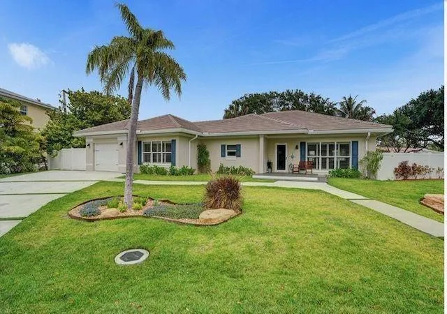 2nd image of 2622 Ne 27th Ave, Lighthouse Point, FL 33064 | MLS# B26057647