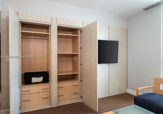 5th image of 18683 Collins Ave #2006, Sunny Isles Beach, FL 33160 | MLS# A12060056