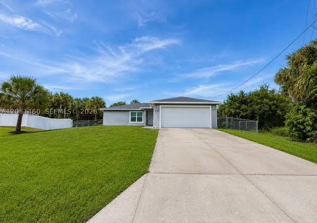 2nd image of 3006 Base Ct, La Belle, FL 33935 | MLS# A12061460