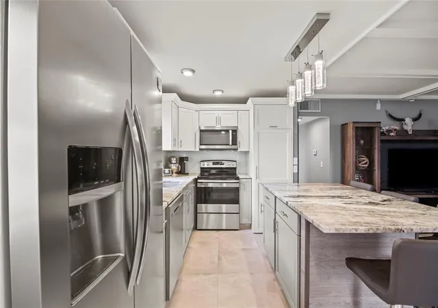 2nd image of 352 Saxony Trl #352, Delray Beach, FL 33446 | MLS# B26057695