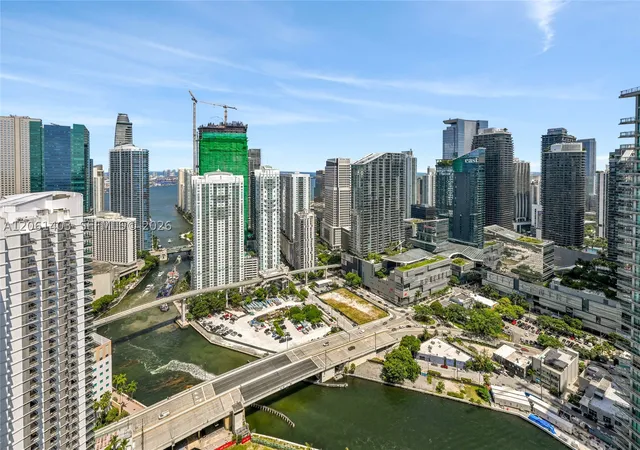 1st image of 90 Sw 3Rd St #PH-17, Miami, FL 33130 | MLS# A12061403
