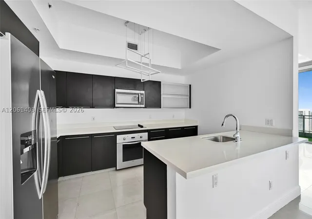 2nd image of 90 Sw 3Rd St #PH-17, Miami, FL 33130 | MLS# A12061403