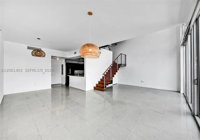 4th image of 90 Sw 3Rd St #PH-17, Miami, FL 33130 | MLS# A12061403