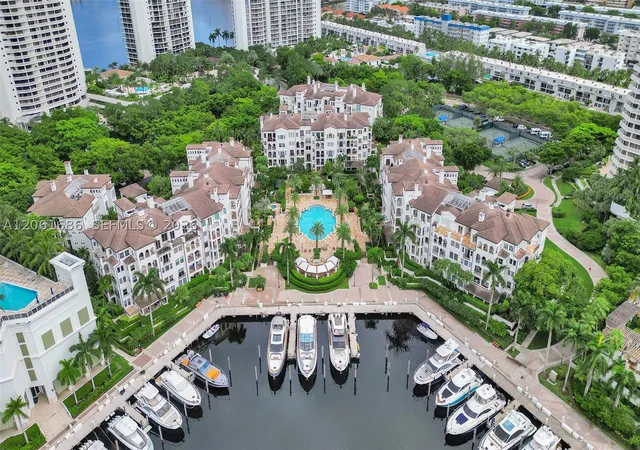 3rd image of 3500 Island Blvd #D-203, Aventura, FL 33160 | MLS# A12061686