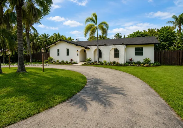 Photo 2 of Sale Pending at 8601 Sw 174Th St, Palmetto Bay, FL 33157 | MLS# A12061490 | Listing updated on 2026-09-25