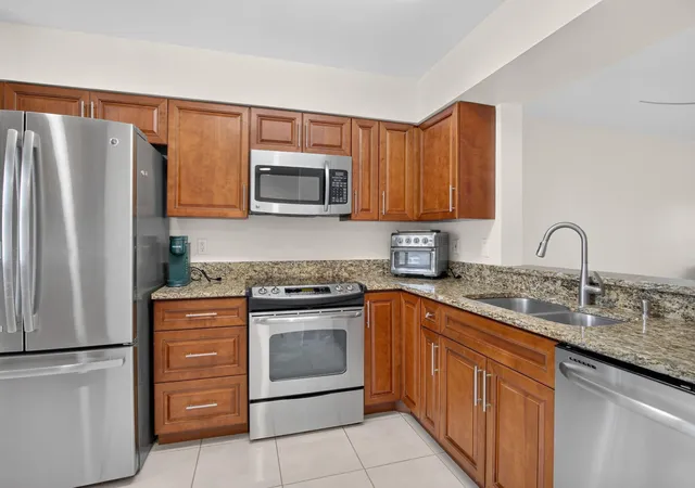 4th image of 6241 Pointe Regal Cir #108, Delray Beach, FL 33484 | MLS# B26057835