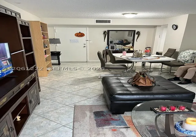 3rd image of 4803 Nw 7Th St #306-14, Miami, FL 33126 | MLS# A12061222