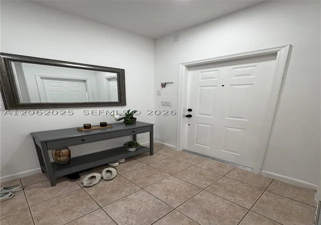 Photo 4 of Townhouse for sale at 541 Princess Dr, Margate, FL 33068 | MLS# A12062025 | Listing updated on 2026-08-24