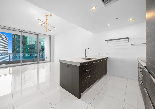 5th image of 200 Biscayne Boulevard Way #4409, Miami, FL 33131 | MLS# A12061388