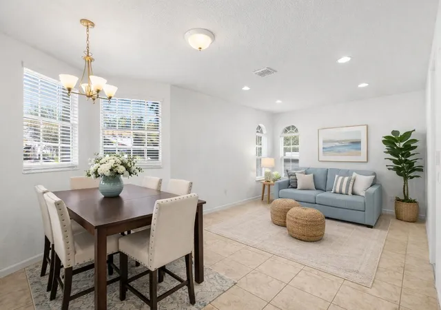4th image of 16154 Poppyseed Cir #1004, Delray Beach, FL 33484 | MLS# B26058214