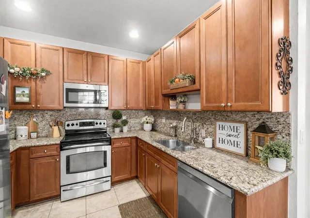 5th image of 16154 Poppyseed Cir #1004, Delray Beach, FL 33484 | MLS# B26058214