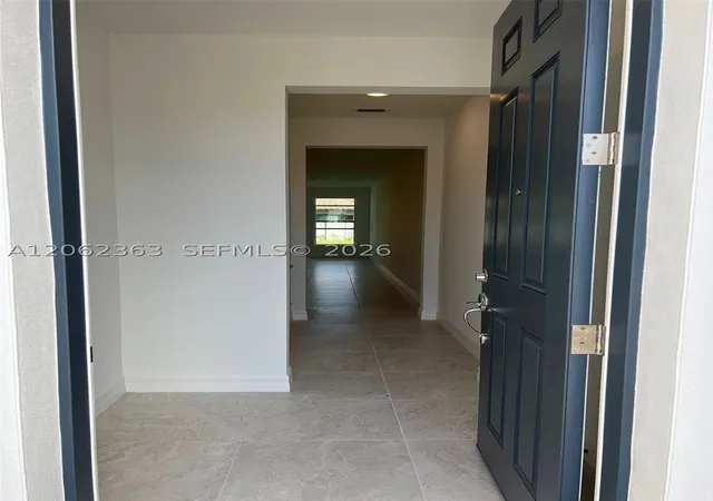 3rd image of 6121 Rancho Ln, Green Acres, FL 33415 | MLS# A12062363