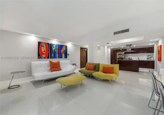 5th image of 3739 Collins Ave #N-503, Miami Beach, FL 33140 | MLS# A12060352