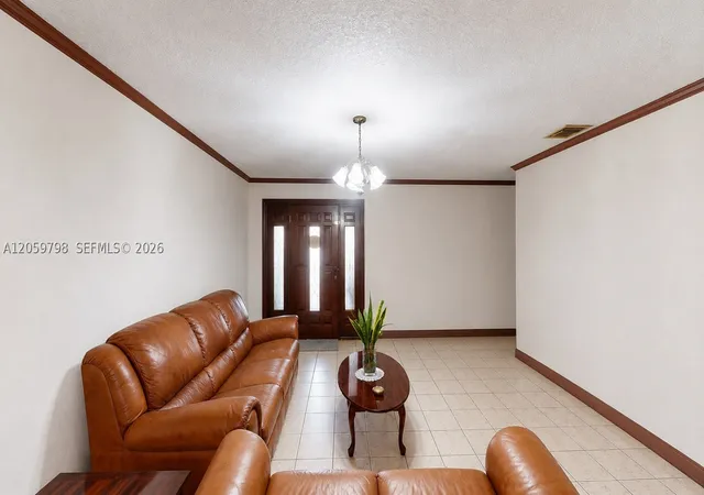 Photo 3 of Single family home for sale at 1000 Sw 136th Pl, Miami, FL 33184 | MLS# A12059798 | Listing updated on 2026-10-03