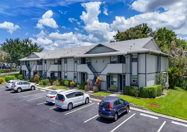 2nd image of 8196 SE Croft Ct, Hobe Sound, FL 33455