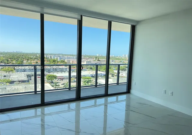 2nd image of 1170 E Hallandale #1106, Hallandale Beach, FL 33009 | MLS# A12062510