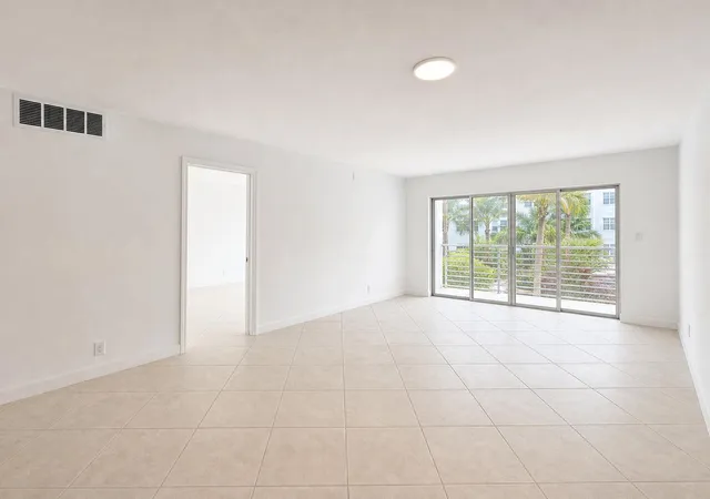 5th image of 1541 S Ocean Blvd #219, Pompano Beach, FL 33062 | MLS# B26058287