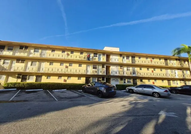 1st image of 2820 Ne 201st Ter #F106, Aventura, FL 33180 | MLS# B26058308