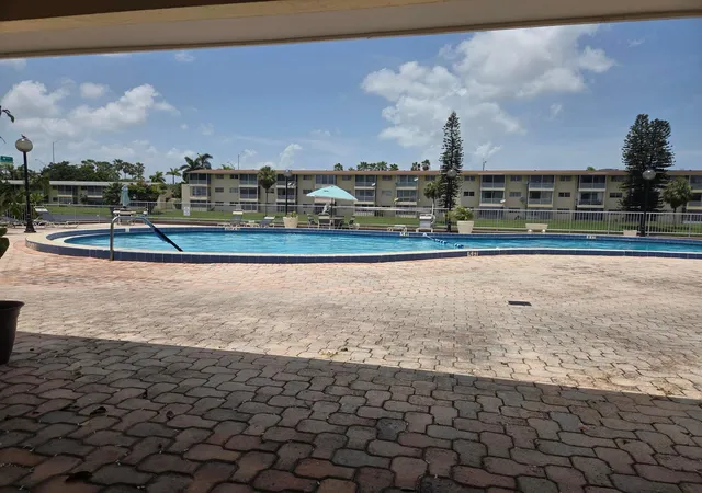 2nd image of 2820 Ne 201st Ter #F106, Aventura, FL 33180 | MLS# B26058308