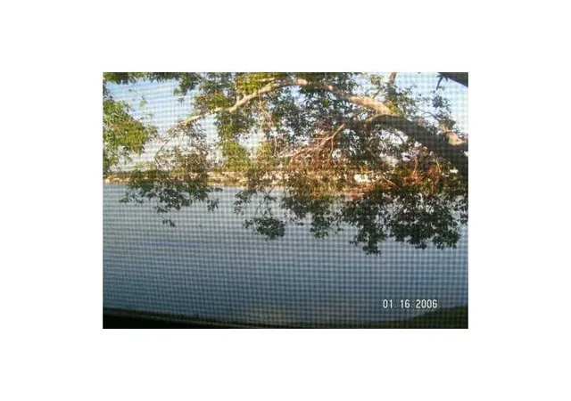 2nd image of 426 Lakeside Dr #249, Margate, FL 33063 | MLS# B26058364