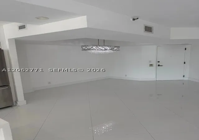 3rd image of 19707 Turnberry Way #24B, Aventura, FL 33180 | MLS# A12062771