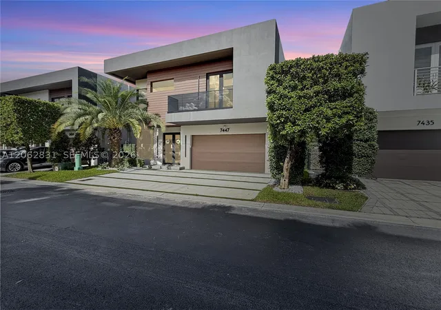Photo 1 of Single family home for sale at 7447 Nw 97th Ct, Doral, FL 33178 | MLS# A12062831 | Listing updated on 2026-07-31