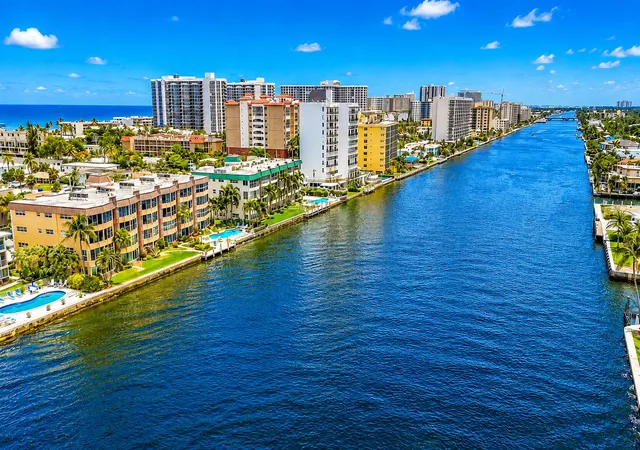 2nd image of 725 N Riverside Dr, Pompano Beach, FL 33062