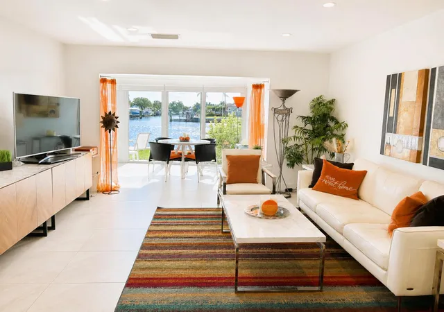 5th image of 725 N Riverside Dr, Pompano Beach, FL 33062