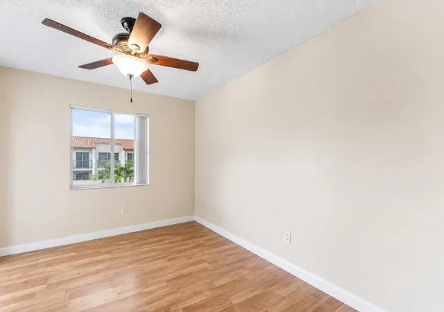 5th image of 2620 S University Dr #308, Davie, FL 33328 | MLS# B26058543