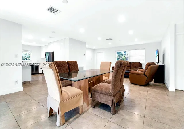 Photo 3 of Single family home for sale at 806 Ne 4Th St, Hallandale Beach, FL 33009 | MLS# A12062949 | Listing updated on 2026-07-31