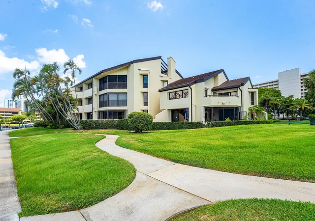 2nd image of 1125 E Marine Wy E #J3l, North Palm Beach, FL 33408 | MLS# B26058558