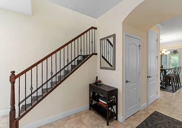 5th image of 2134 Sabal Tree Ct, West Palm Beach, FL 33411 | MLS# B26058845