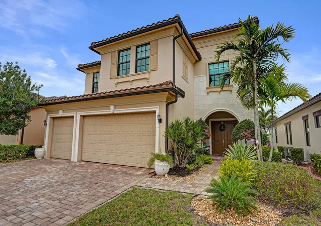 1st image of 11965 S Baypoint Cir, Parkland, FL 33076 | MLS# B26059042