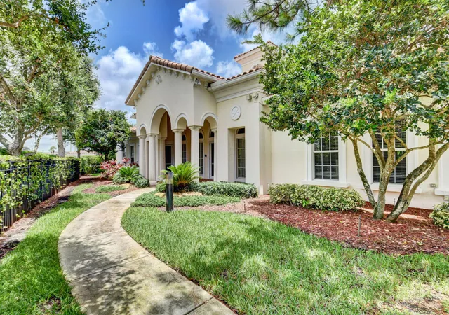 2nd image of 16129 Poppyseed Cir, Delray Beach, FL 33484
