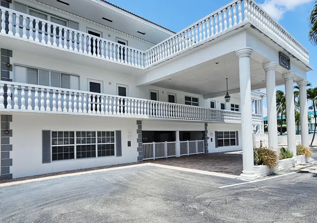 2nd image of 1461 S Ocean Blvd #311, Lauderdale By The Sea, FL 33062 | MLS# B26059412