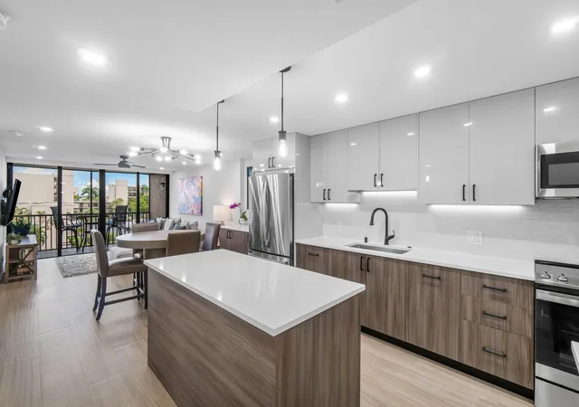 1st image of 4 Royal Palm Wy #4020, Boca Raton, FL 33432 | MLS# B26059437