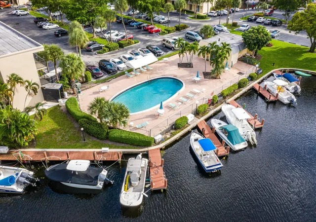 44th image of 4 Royal Palm Wy #4020, Boca Raton, FL 33432 | MLS# B26059437