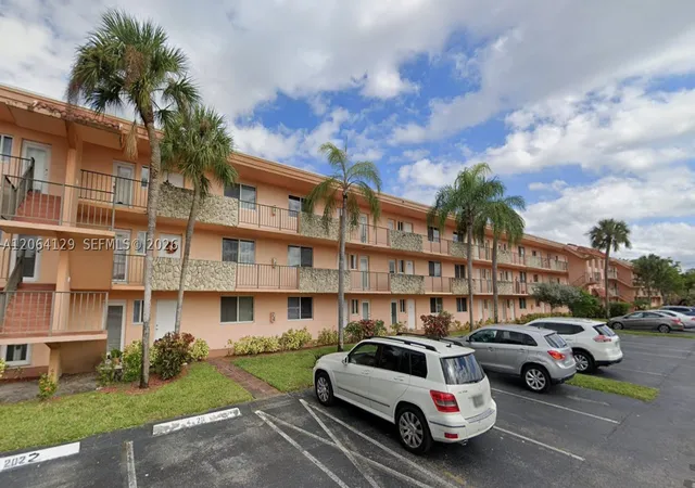 Photo 1 of Condo for sale at 5950 Del Lago Cir #201, Sunrise, FL 33313 | MLS# A12064129 | Listing updated on 2026-08-19