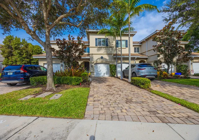 2nd image of 2646 Webb Ave, Delray Beach, FL 33444 | MLS# B26059450