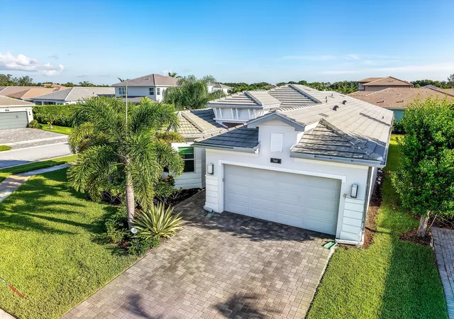 2nd image of 7887 Waterford Isles Ln, Delray Beach, FL 33446 | MLS# B26059502