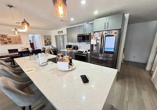 Photo 4 of Single family home for sale at 1250 Nw 46Th St, Deerfield Beach, FL 33064 | MLS# A12064042 | Listing updated on 2026-08-03