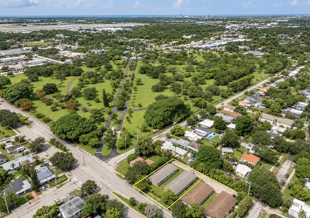 2nd image of 1911 SW 4th Ave, Fort Lauderdale, FL 33315