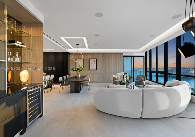 Photo 3 of Condo for sale at 100 S Pointe Dr #1201/1202, Miami Beach, FL 33139 | MLS# A12063035 | Listing updated on 2026-10-02