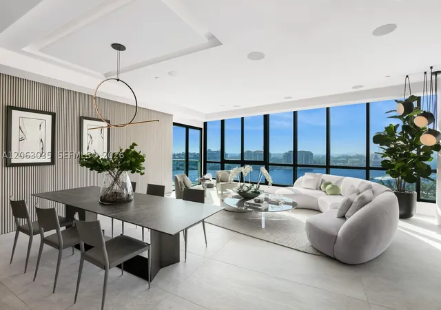 Photo 4 of Condo for sale at 100 S Pointe Dr #1201/1202, Miami Beach, FL 33139 | MLS# A12063035 | Listing updated on 2026-10-02