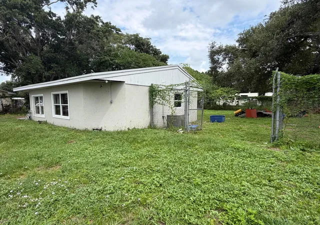 4th image of 1112 Nw 2Nd St, Okeechobee, FL 34972 | MLS# B26059662
