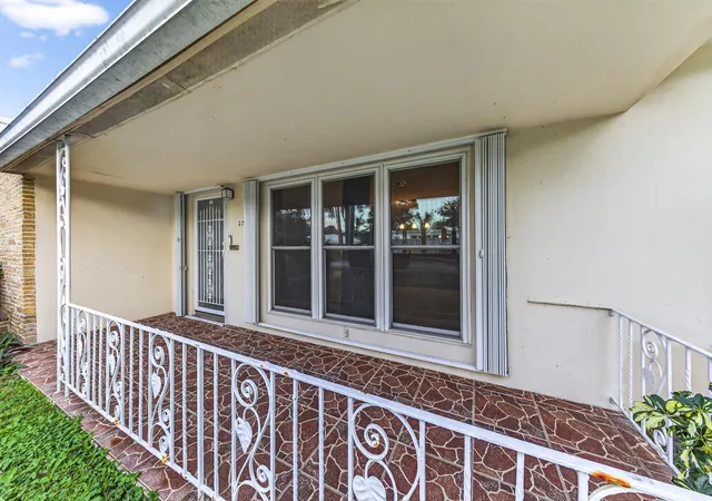 54th image of 2750 Se 3rd St, Pompano Beach, FL 33062 | MLS# B26059717