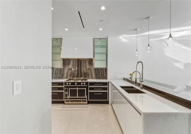Photo 4 of Condo for sale at 17901 Collins Ave #1803, Sunny Isles Beach, FL 33160 | MLS# A12064632 | Listing updated on 2026-08-17