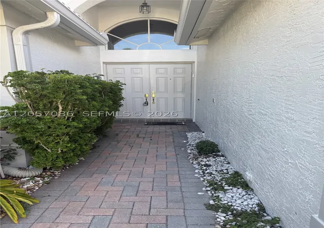 3rd image of 11445 Samoa Way, Boynton Beach, FL 33437 | MLS# A12057086