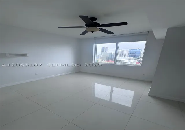Photo 3 of Condo for sale at 315 Ne 3Rd Ave #1905, Fort Lauderdale, FL 33301 | MLS# A12065187 | Listing updated on 2026-08-04