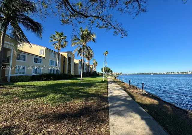 22nd image of 111 Yacht Club Way #107, Hypoluxo, FL 33462 | MLS# A12054694